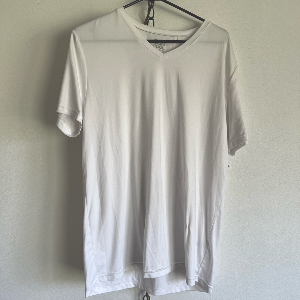 White T-shirt size L - Picture 1 of 2